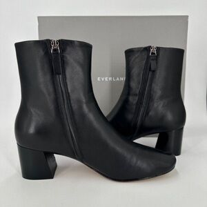 Everlane The Day Boot in Black Leather sz 7 Side Zip Ankle Bootie Square Toe